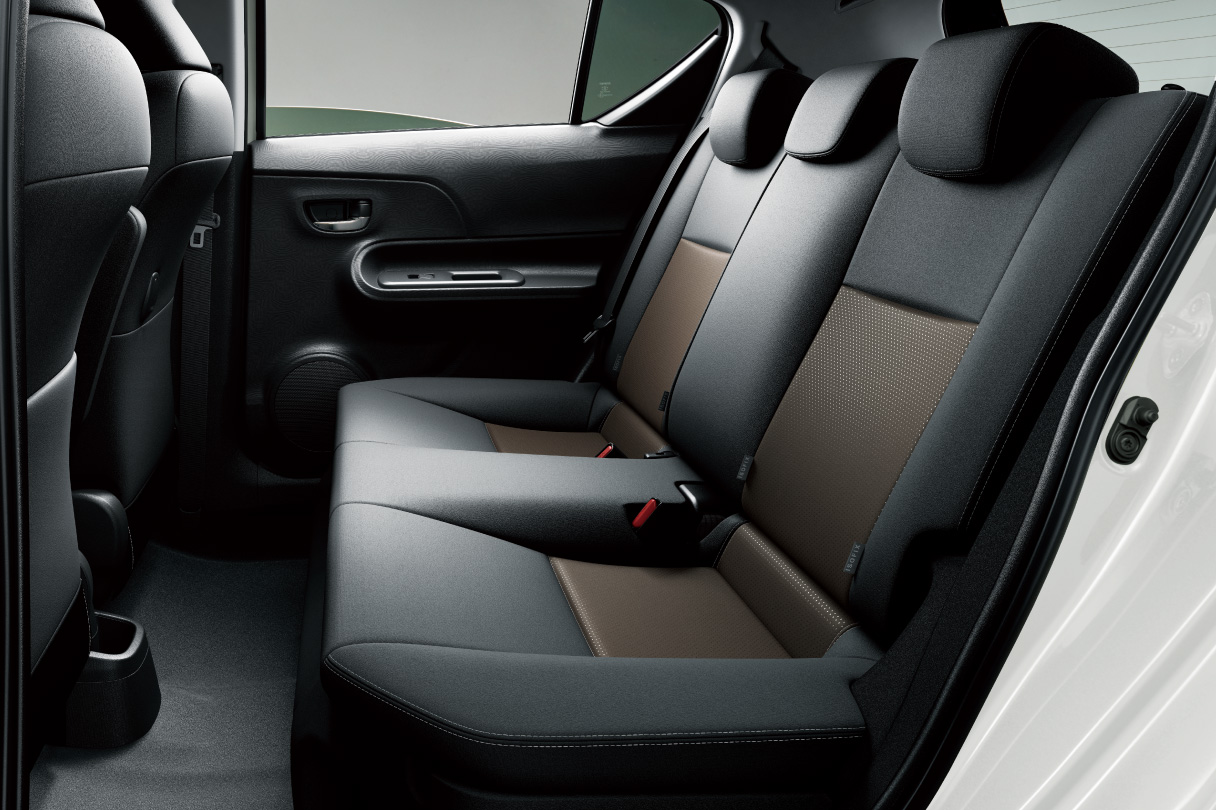 アクア 特長 トヨタモビリティ東京