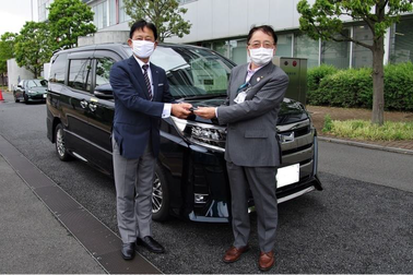 販社ニュース_町田市に新型コロナウィルス感染者移送用の車両を提供