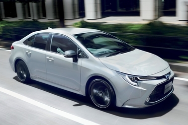 新車情報_カローラ