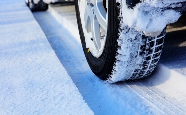 雪道や凍結した道路の安全な走り方 19最新版 トヨタモビリティ東京