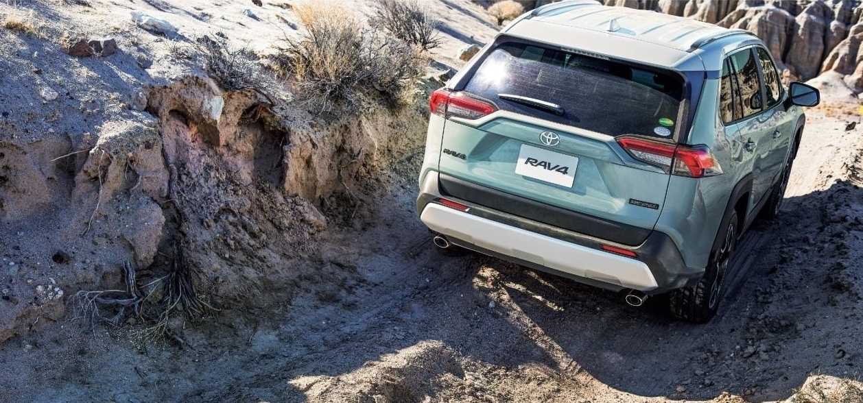 新型RAV4で採用された新4WDシステムって何？  トヨタモビリティ東京 