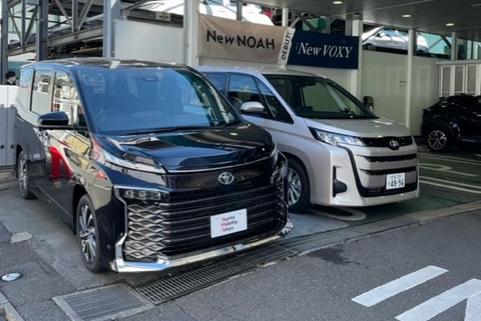 12E_尾山台店ノアVOXY_4