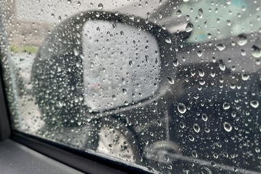 雨,雨の日,ドライブ,安全運転,点検