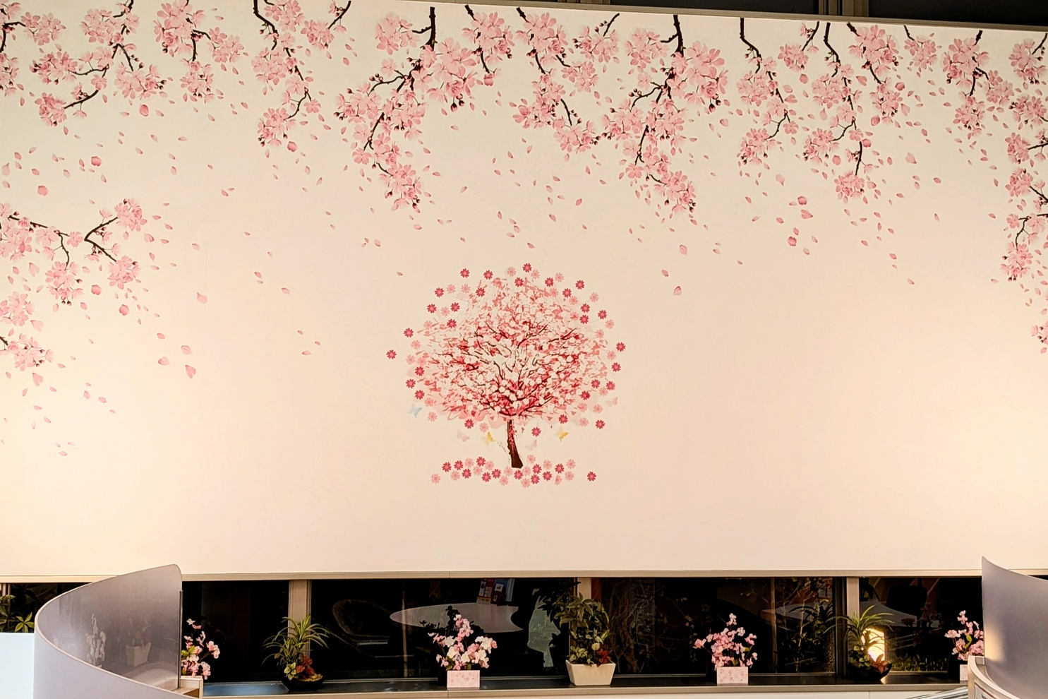 3月装飾ショールーム奥白壁５：3月装飾11