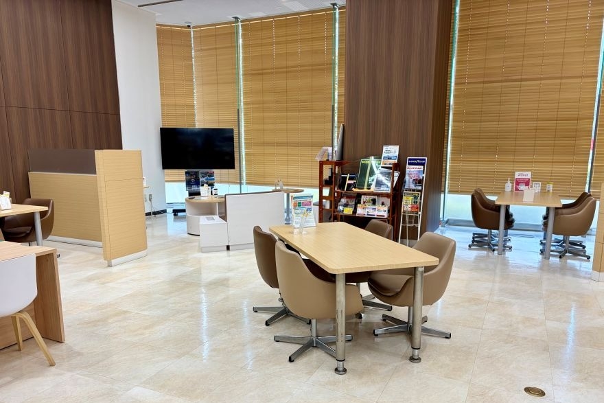 14H　谷原目白通り店