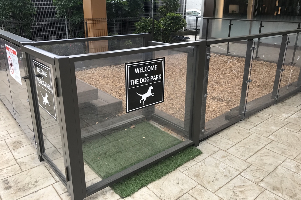 三鷹通り店
