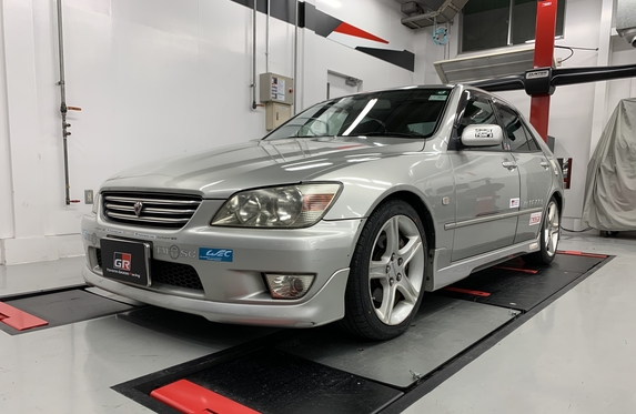 アルテッツァの車検整備 アルテッツァの車検整備