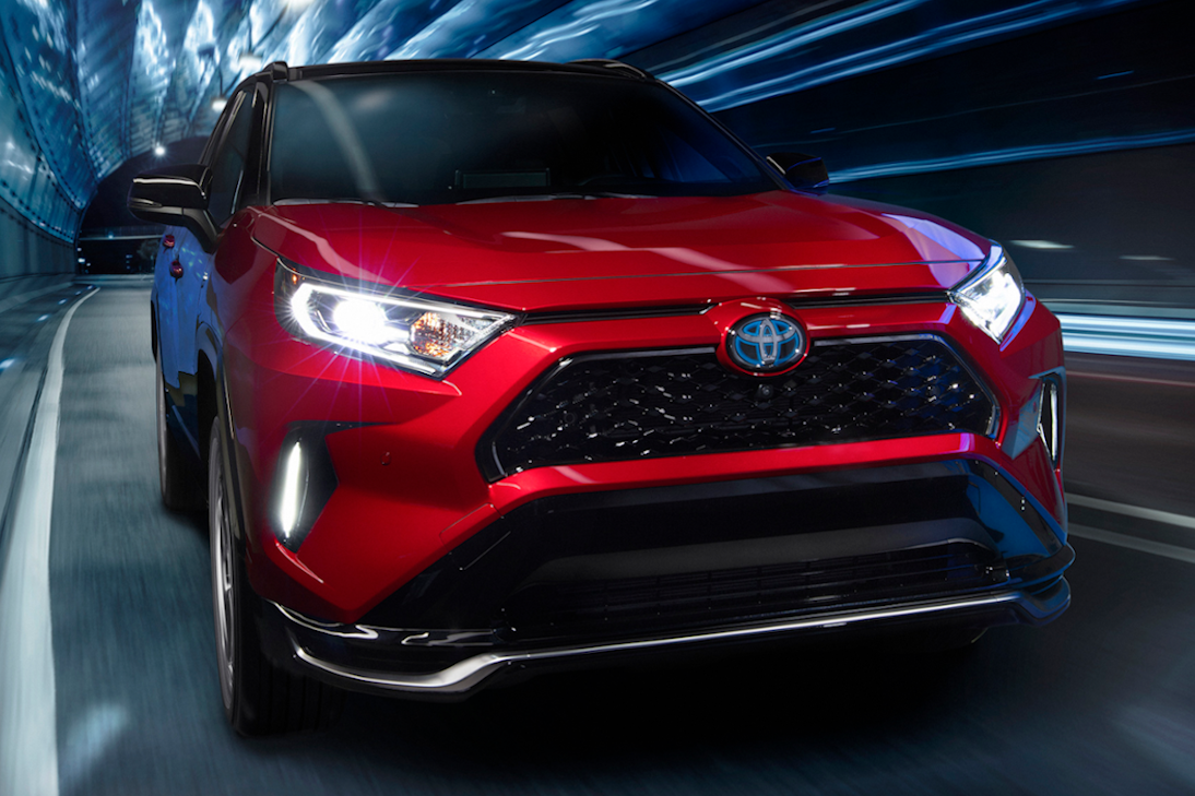 RAV4 PHV 告知
