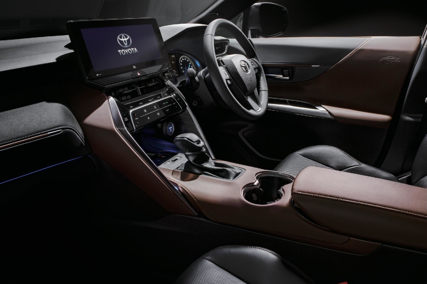 Z“Leather Package”(ハイブリッド・2WD)