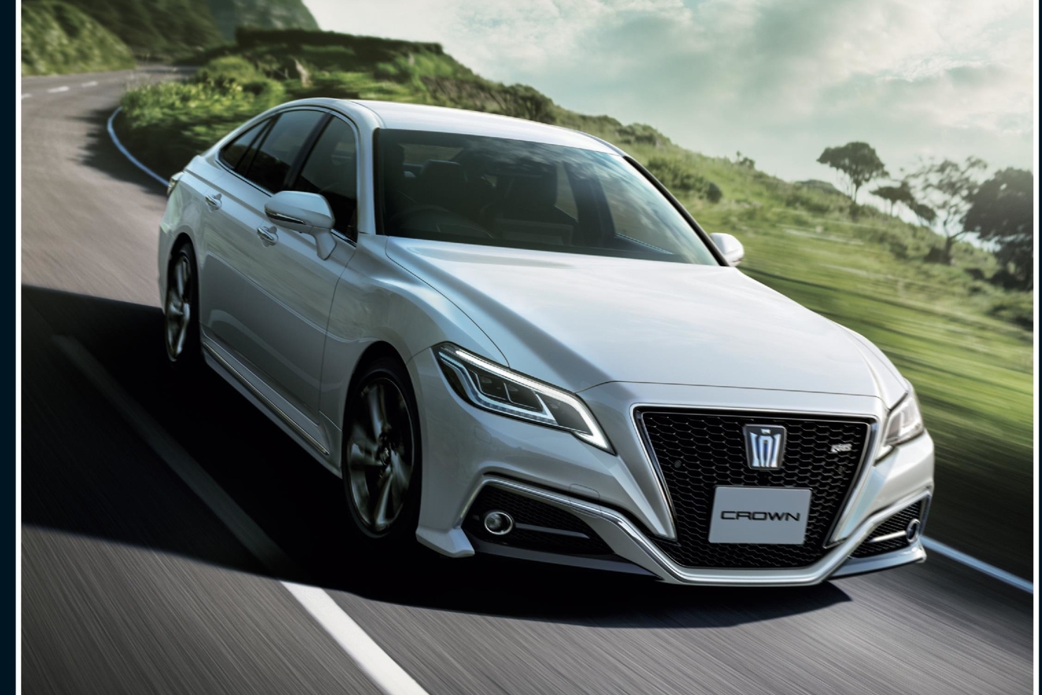 RS(2.5Lハイブリッド車)