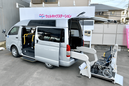 ウェルキャブ_江戸川中央_ハイエース