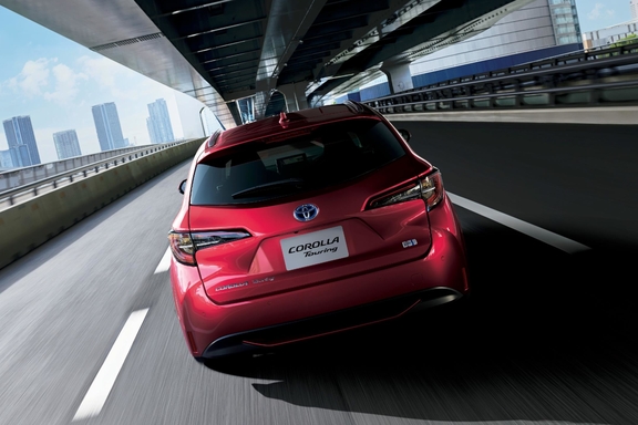 HYBRID S(2WD)