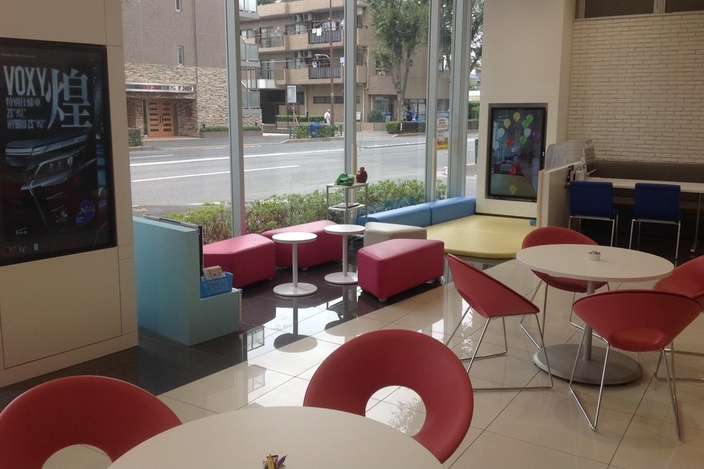 練馬関町店(旧:ネッツ東京TOWNPORT練馬関町)店舗画像1