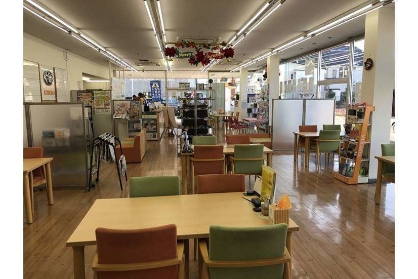 小平津田店(旧:東京カローラ小平津田店)店舗画像4