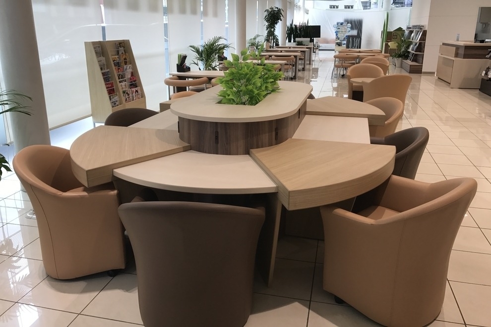 渋谷神泉店(旧:東京トヨペット渋谷店)店舗画像1